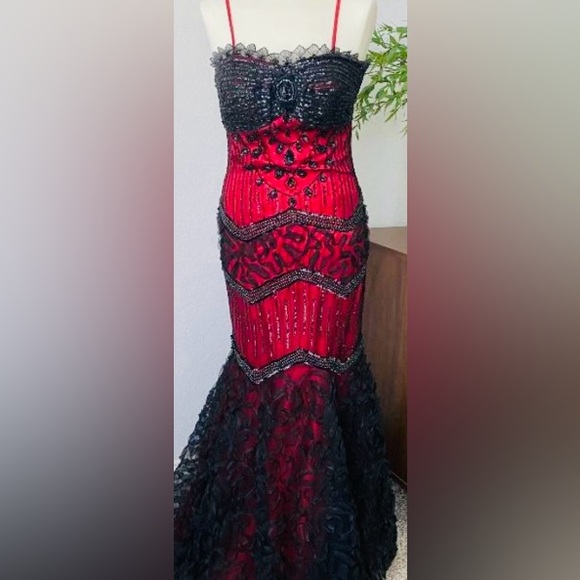 By Edward Dresses & Skirts - NWOT Burlesque Style (or Gothic) Strapless Black Beaded Gown Red Lining